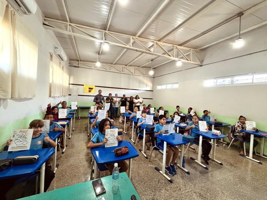 Foi dado início às aulas do Programa Educacional de Resistência às Drogas e a Violência (Proerd) 