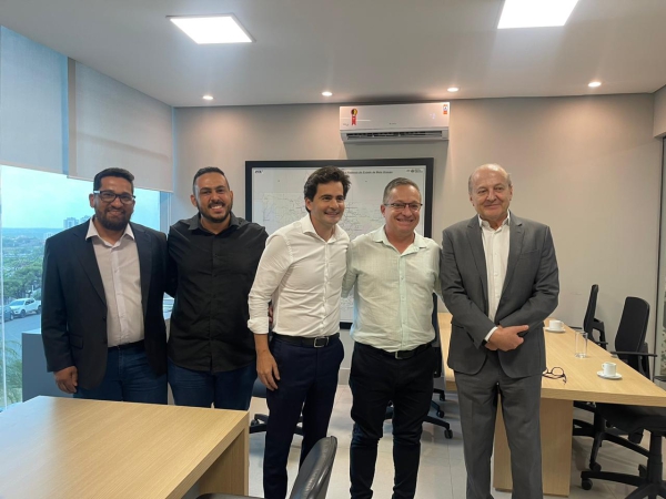Autoridades Municipais se reuniram com o Governador em exercício de Mato Grosso