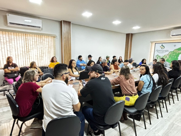 Prefeitura de Nova Ubiratã realizou reunião para definir calendário festivo de 2026