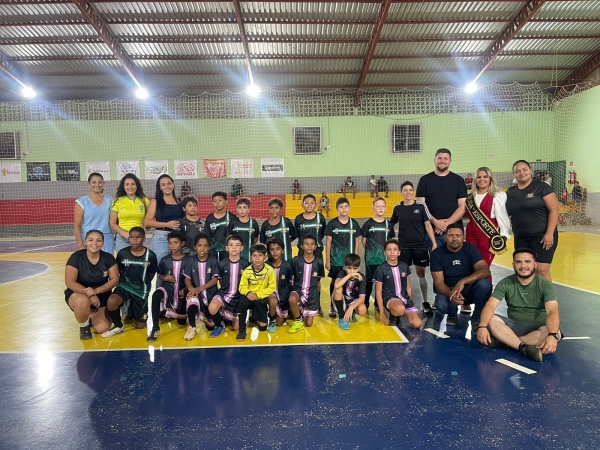 Prefeitura Municipal de Nova Ubirat&atilde; realiza abertura da Copa Ind&uacute;stria e Com&eacute;rcio e do Campeonato Perna de Pau
