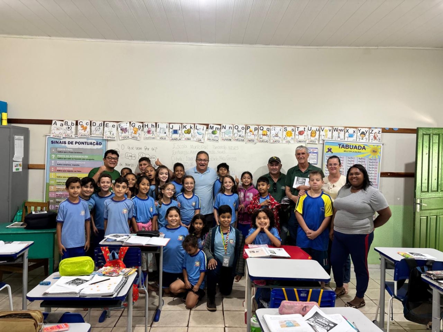 Prefeitura de Nova Ubiratã, Senar e Sindicato Rural irão promover sessão de cinema na Escola Municipal Tancredo Neves