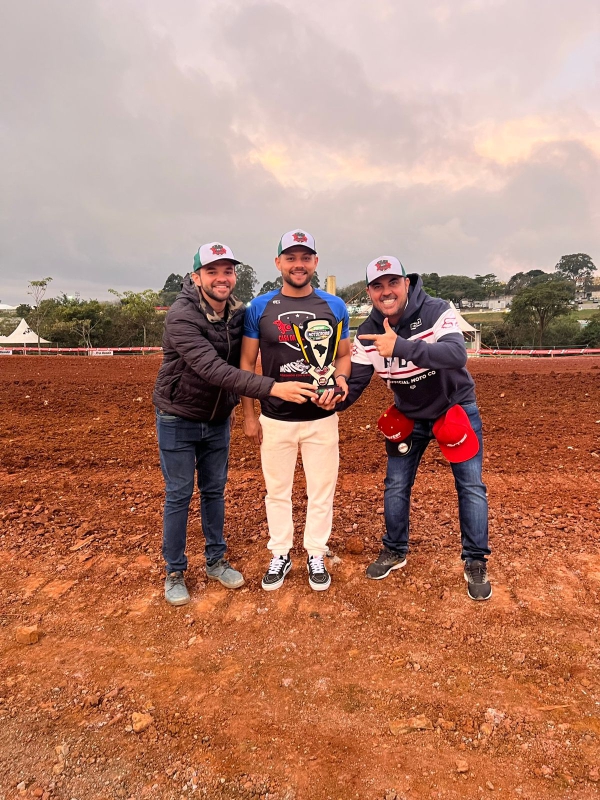 Campeonato Brasileiro de Motocross 2023 terá início dia 16 de abril, piloto  de Nova Ubiratã, Cleiton Borges, disputará duas categorias MX3 e Força  Livre Nacional