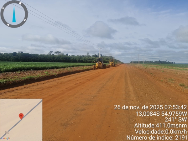 Prefeitura Municipal de Nova Ubiratã realiza obras de manutenção na MT-242