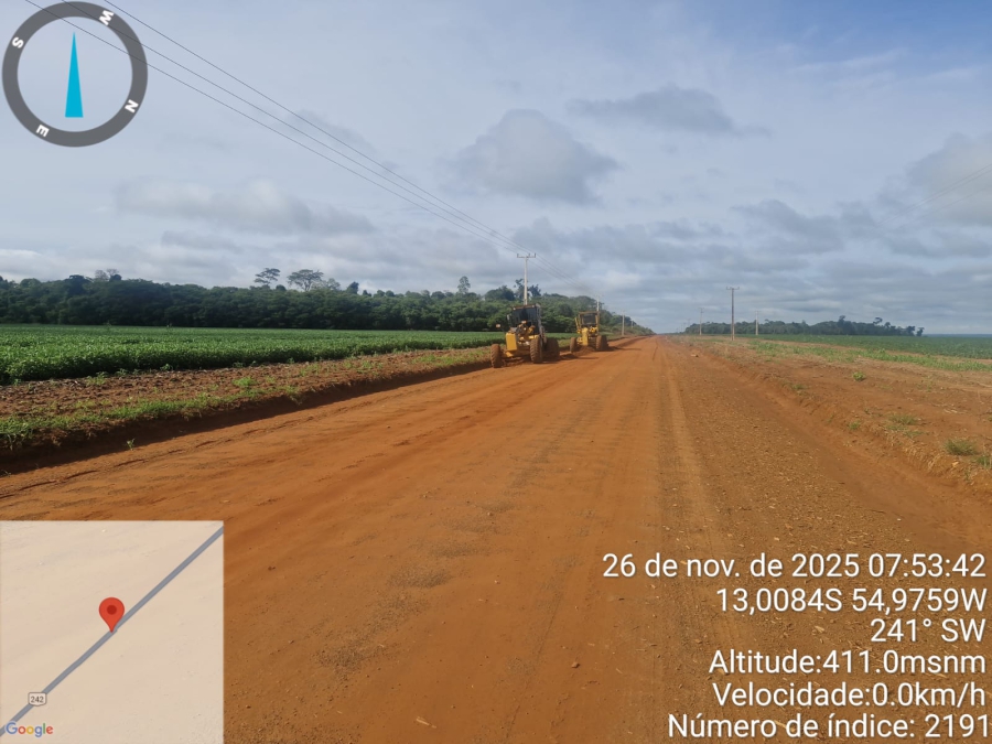 Prefeitura Municipal de Nova Ubiratã realiza obras de manutenção na MT-242