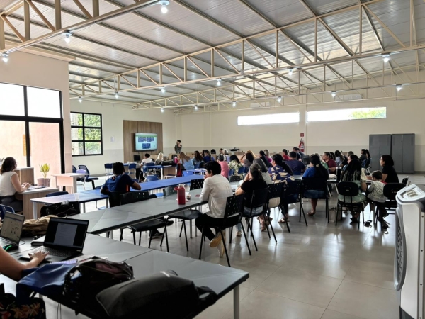 Secretaria Municipal de Educa&ccedil;&atilde;o de Nova Ubirat&atilde; realizou capacita&ccedil;&atilde;o do Programa Aprende Brasil Educa&ccedil;&atilde;o
