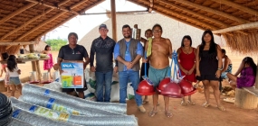 Prefeitura de Nova Ubiratã realizou entrega de pintainhos e materiais na aldeia indígena